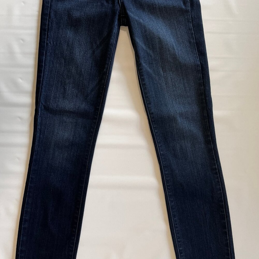 Paige Mid-Rise Women's Jeans in EXCELLENT Condition!
